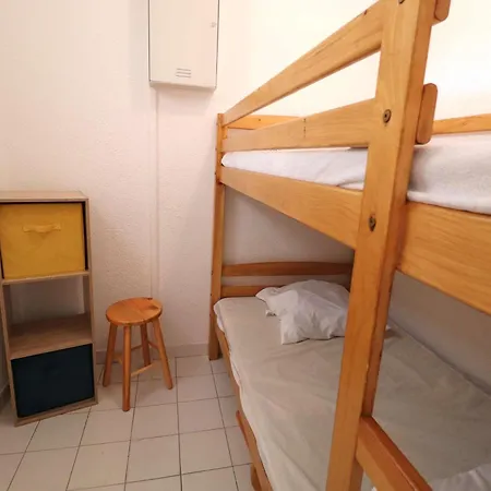2p Avec Cabine, Grande Terrasse, Parking, 400m - Fr-1-307-129