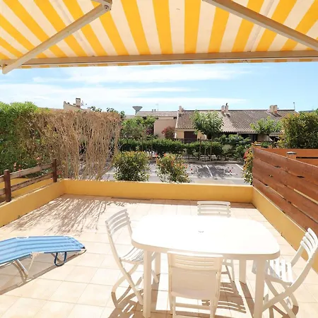 2p Avec Cabine, Grande Terrasse, Parking, 400m - Fr-1-307-129 * Le Grau-du-Roi