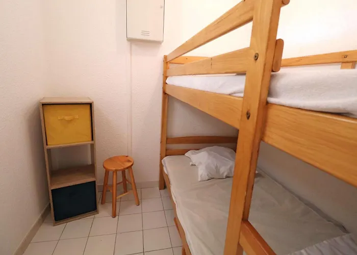 2p Avec Cabine, Grande Terrasse, Parking, 400m - Fr-1-307-129