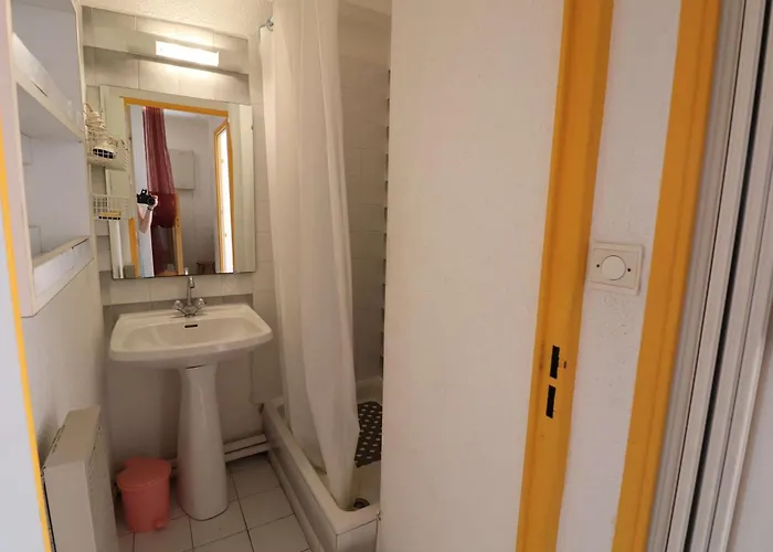 2p Avec Cabine, Grande Terrasse, Parking, 400m - Fr-1-307-129 Daire *