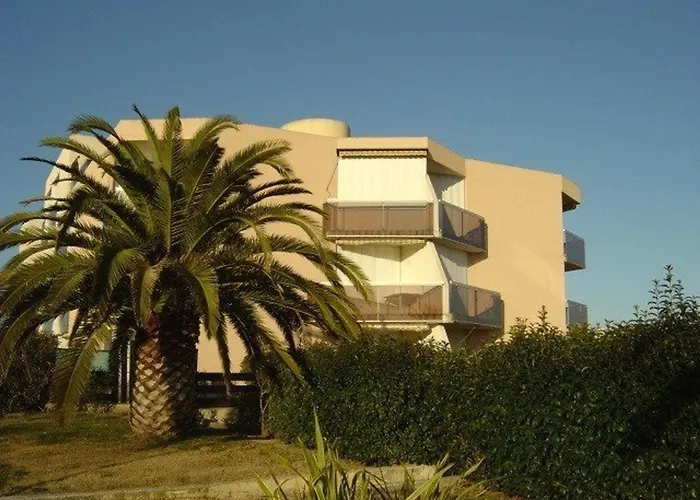 2p Avec Cabine, Grande Terrasse, Parking, 400m - Fr-1-307-129 *